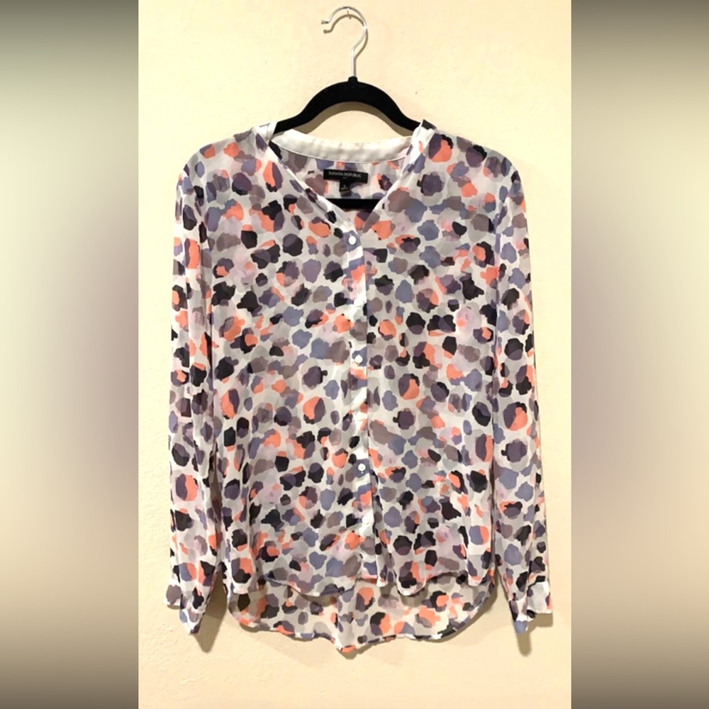 Banana Republic Printed Button Down - Small